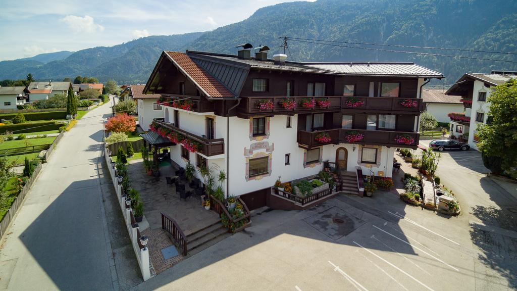 Alpenblick Radfeld